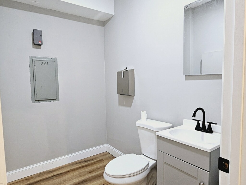 10176 Baltimore National Pike, Ellicott City, MD 21042 - Unit 206 - - Interior Photo - Image 1 of 9