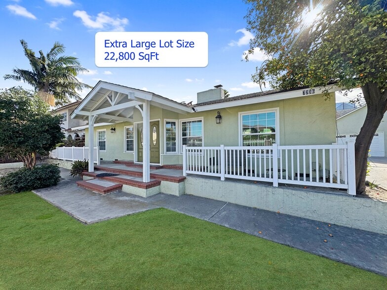 7736 Sugar Dr, Huntington Beach, CA for sale - Building Photo - Image 2 of 42