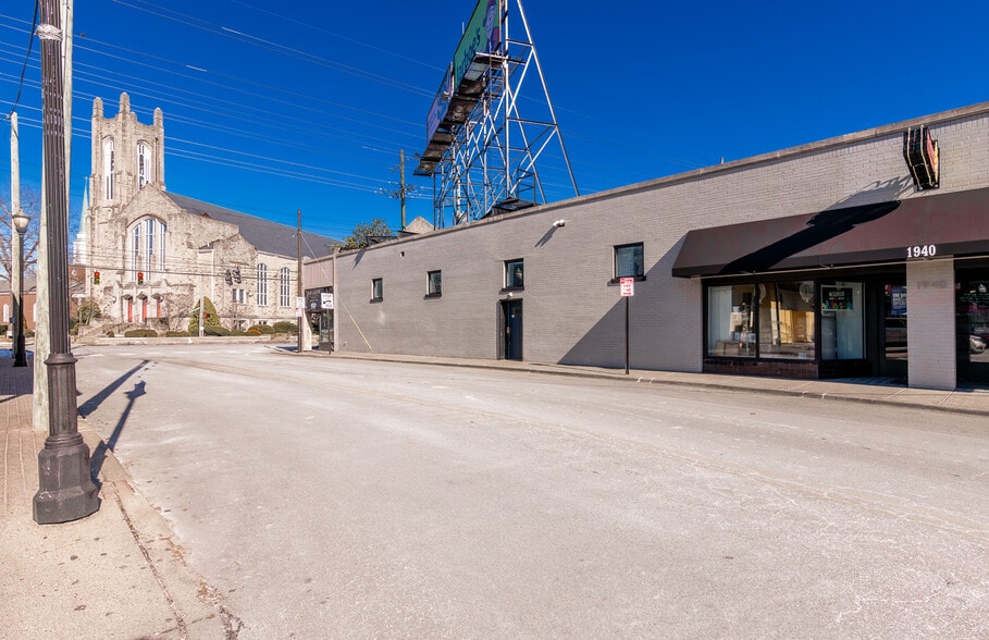 1940 Harvard Dr, Louisville, KY for lease - Building Photo - Image 3 of 28