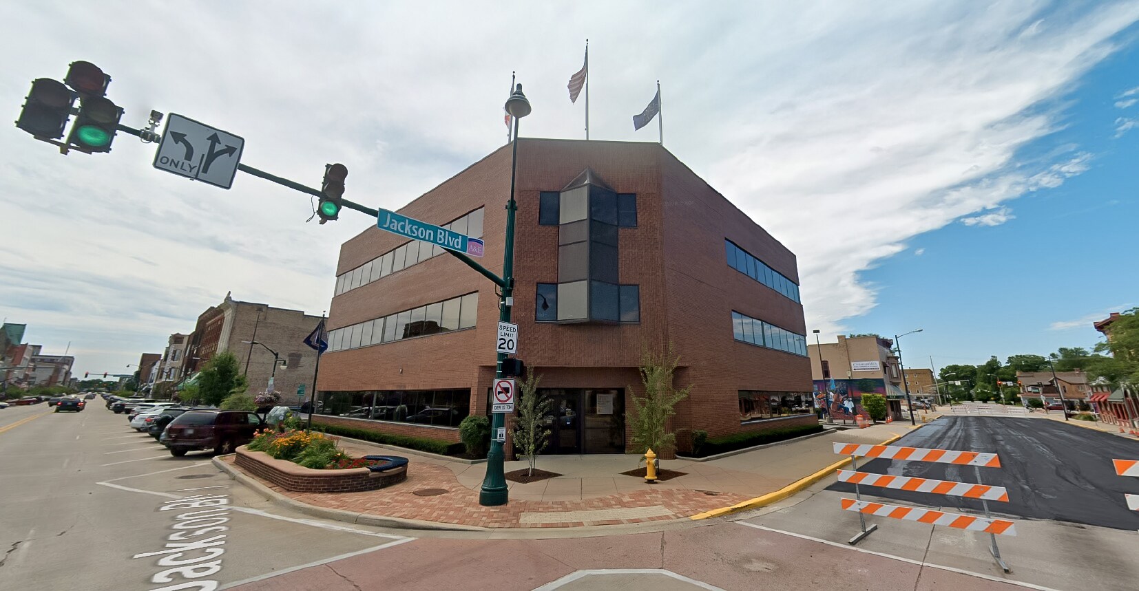 101 S Main St, Elkhart, IN 46516