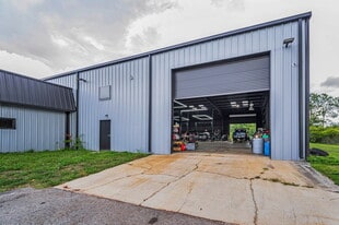 11615 Perpetual Dr, Odessa FL - Warehouse