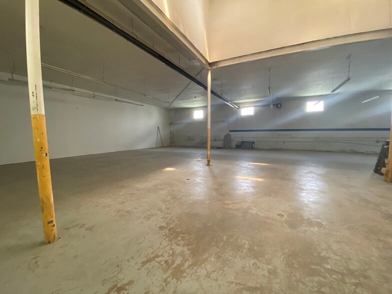 9208 Venture Ct, Manassas Park, VA for sale - Building Photo - Image 3 of 49