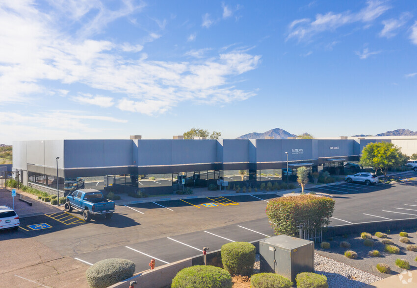 9525 E Doubletree Ranch Rd, Scottsdale, AZ for lease - Building Photo - Image 1 of 8