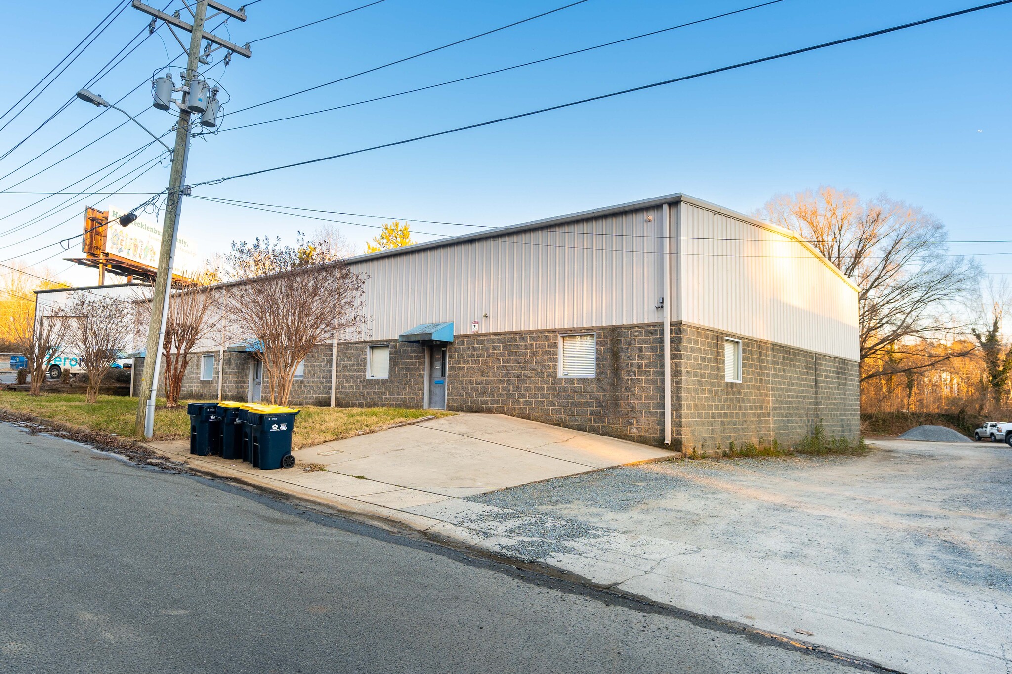 5317 Marshall Air Dr, Charlotte, NC for sale Building Photo- Image 1 of 1