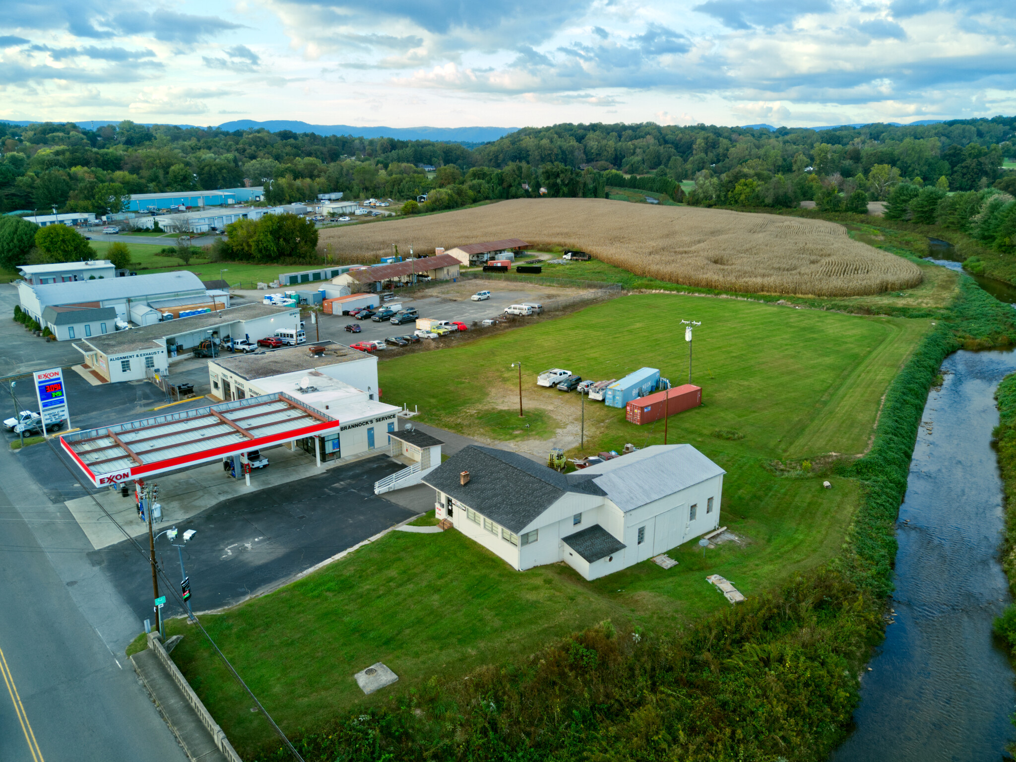 638 W Lebanon St, Mount Airy, NC for sale Primary Photo- Image 1 of 1