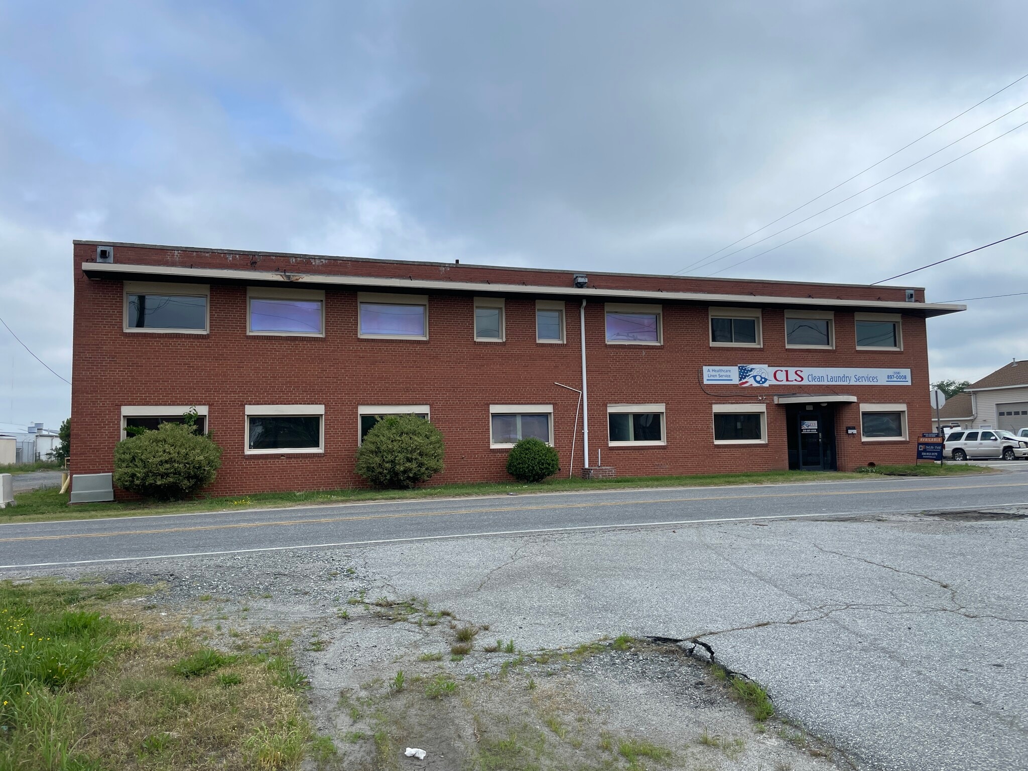 2103 Sullivan St, Greensboro, NC for lease Building Photo- Image 1 of 3