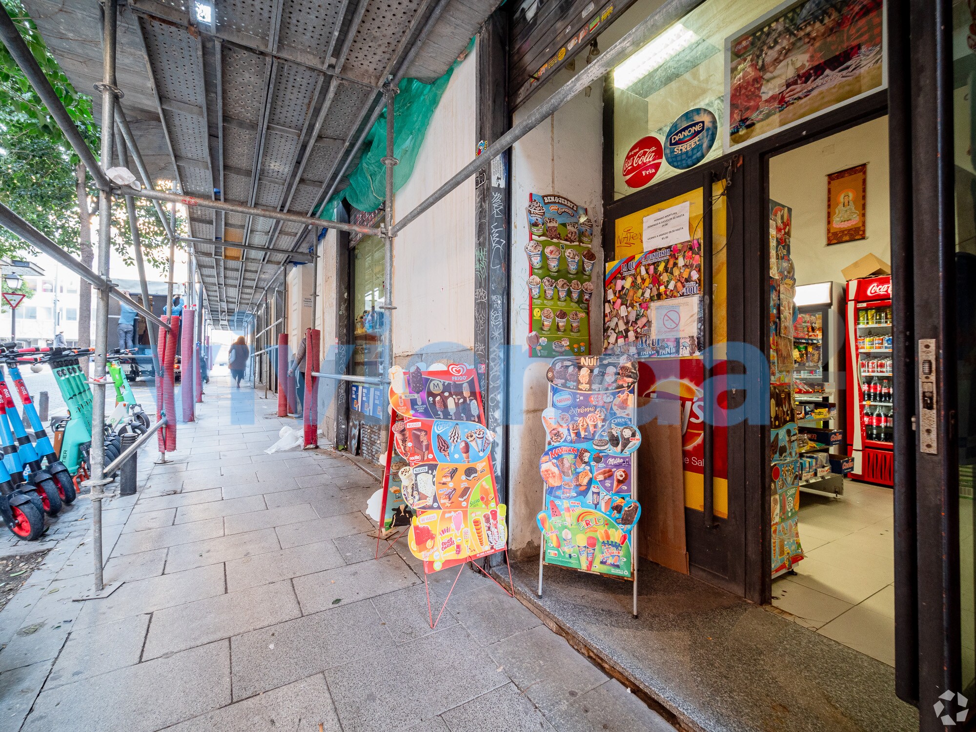 Multifamily in Madrid, Madrid for sale Interior Photo- Image 1 of 2