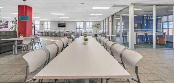 28405 Van Dyke Ave, Warren, MI for lease Interior Photo- Image 1 of 4