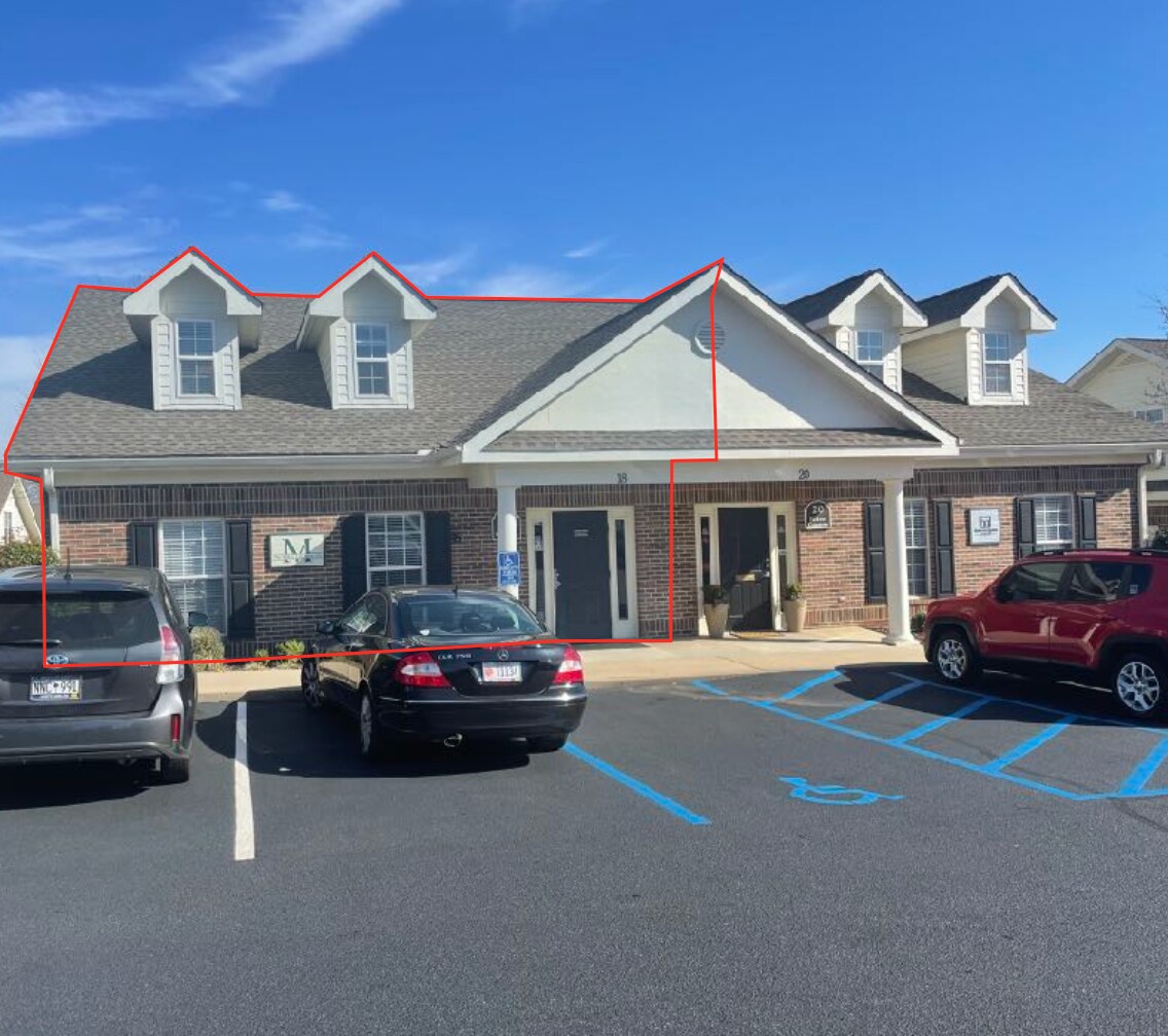 18-20 Parkway Commons Way, Greer, SC for sale Building Photo- Image 1 of 1