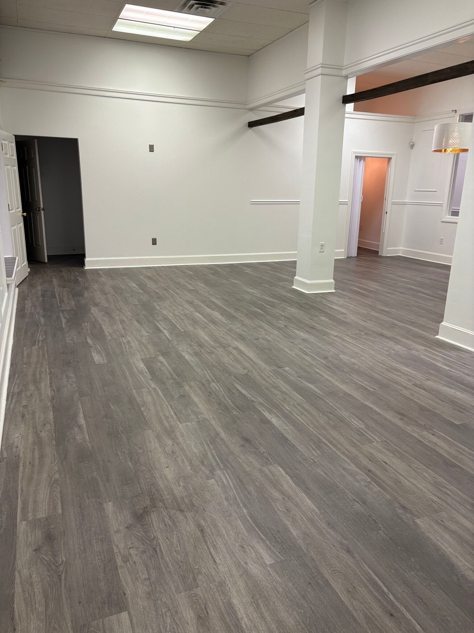 11 Union St S, Concord, NC for lease Interior Photo- Image 1 of 12