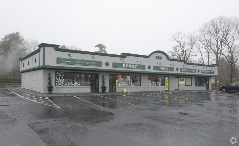 290 Smithtown Blvd, Nesconset, NY for sale - Primary Photo - Image 1 of 1