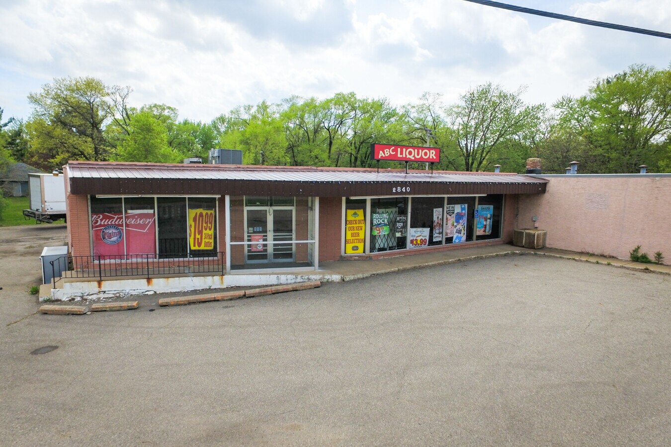 2832 Mounds View Blvd, Mounds View, MN 55112