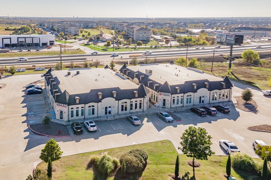 27045 E University Dr, Aubrey, TX for lease - Building Photo - Image 3 of 10