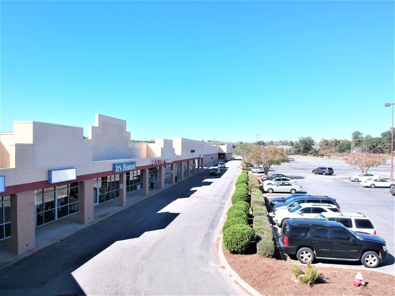 1833-1873 W Ehringhaus St, Elizabeth City, NC for lease - Building Photo - Image 3 of 5