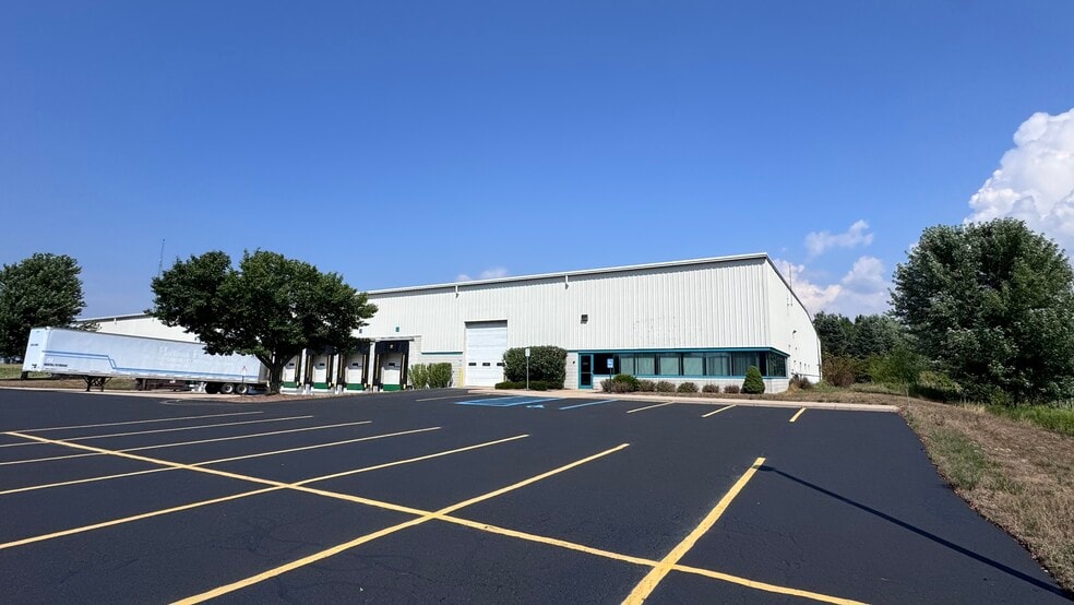 4690 128th Ave, Holland, MI for sale - Building Photo - Image 1 of 3