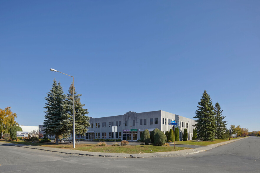 2156-2168 Rue de la Province, Longueuil, QC for lease - Building Photo - Image 3 of 24