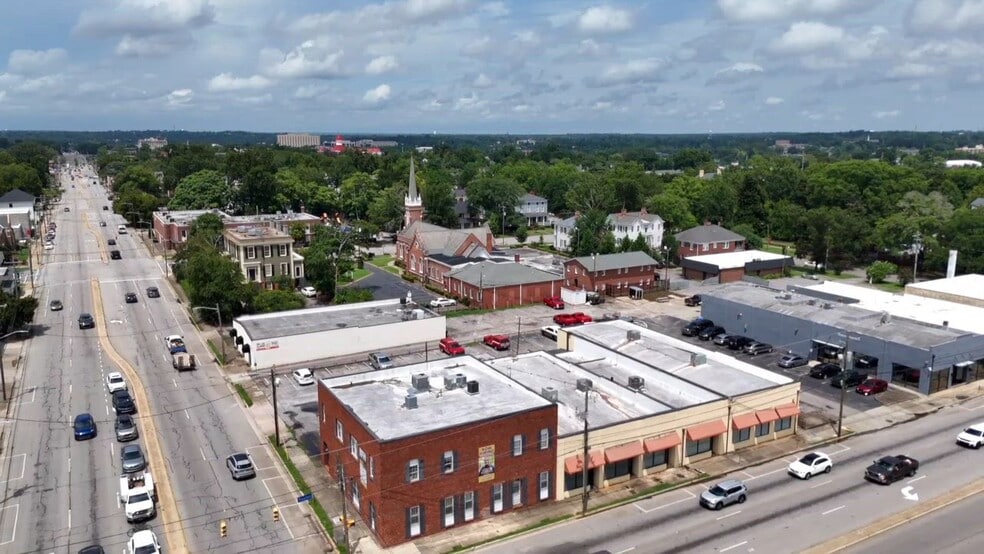 Bull & Taylor portfolio of 3 properties for sale on LoopNet.com - Commercial Listing Video - Image 2 of 6