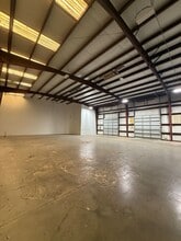 5 Enterprise Ln, Hilton Head Island, SC for lease Interior Photo- Image 1 of 4