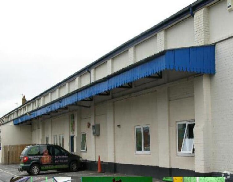 Kingsteignton Rd, Newton Abbot for sale - Primary Photo - Image 1 of 1