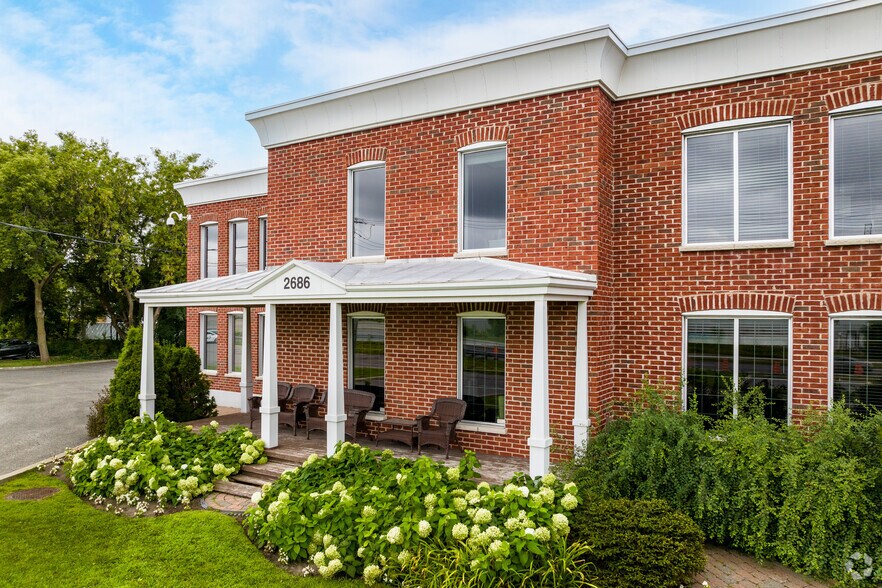 2686 Ch de la Petite-Côte, Laval, QC for sale - Building Photo - Image 2 of 22