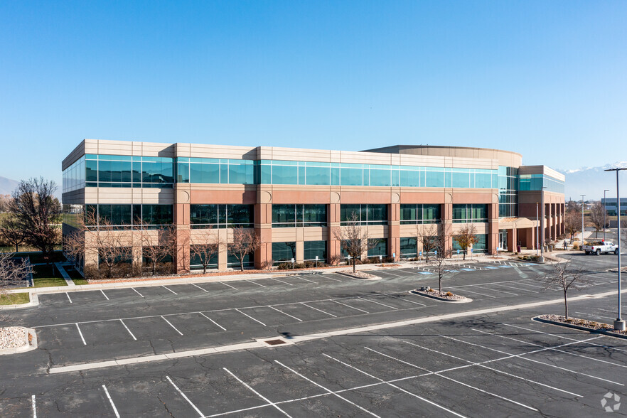 2525 Lake Park Blvd, Salt Lake City, UT for sale - Building Photo - Image 1 of 9