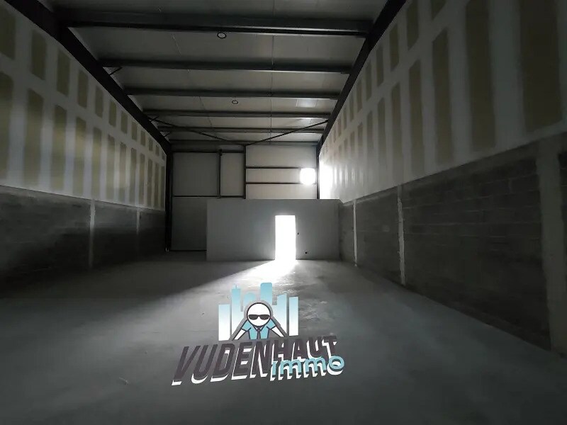 Flex in Lespinasse for lease Interior Photo- Image 1 of 10