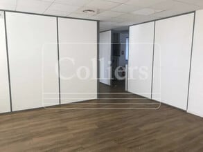Office in Marseille for lease Interior Photo- Image 1 of 9