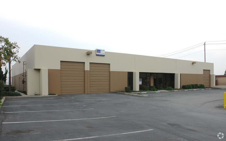 1051-1055 Pecten Ct, Milpitas, CA for lease - Building Photo - Image 1 of 3