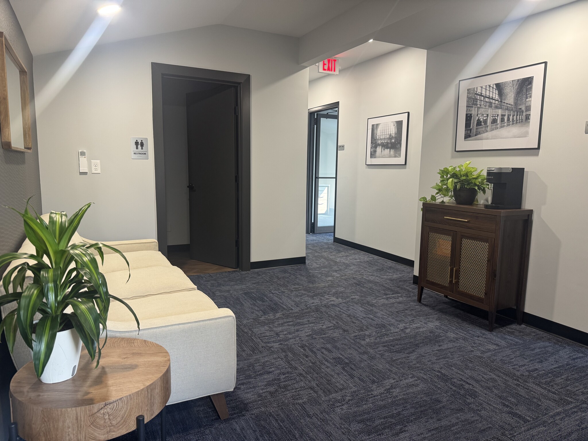 6512 Main St, Buffalo, NY for lease Interior Photo- Image 1 of 6