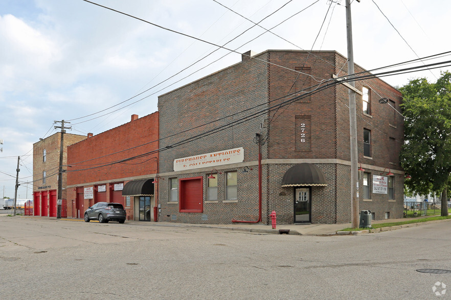 2726 63rd St, Kenosha, WI for sale - Building Photo - Image 1 of 6