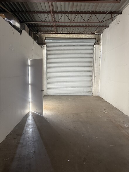 3001 Quebec St, Dallas, TX for lease - Building Photo - Image 3 of 7