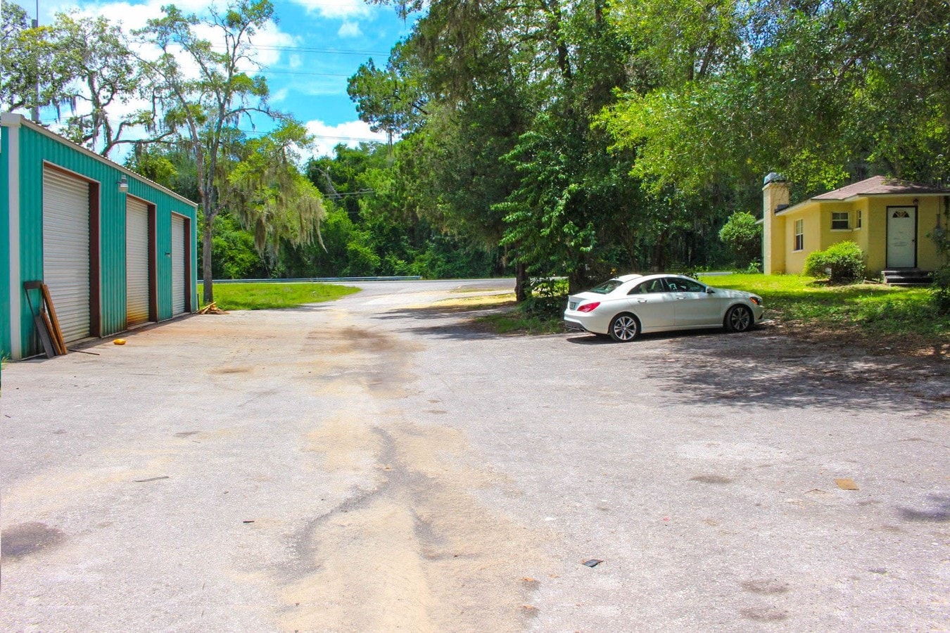 9243 S Florida Ave, Floral City, FL 34436