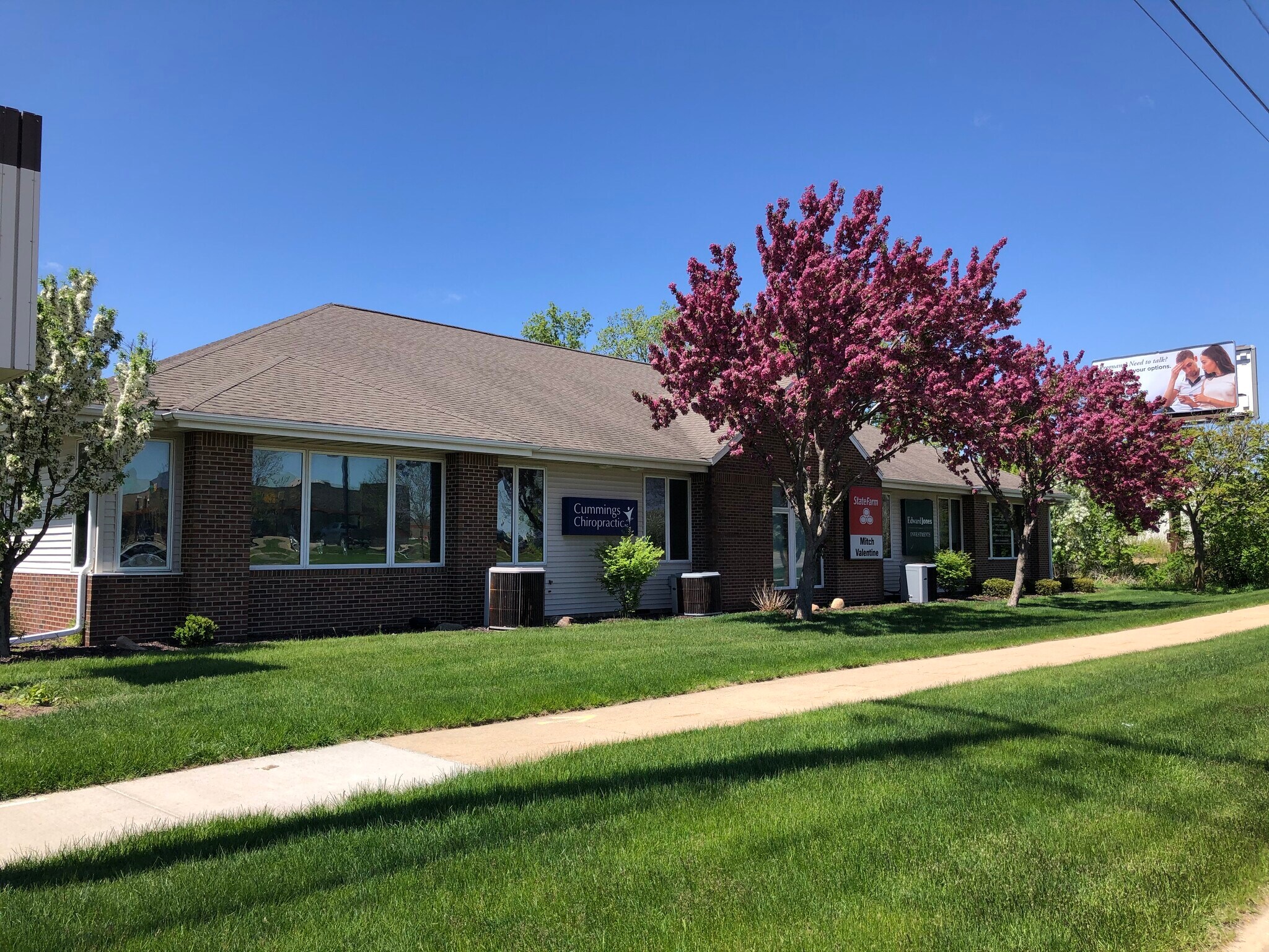 1520 Midland Ct NE, Cedar Rapids, IA for sale Building Photo- Image 1 of 1