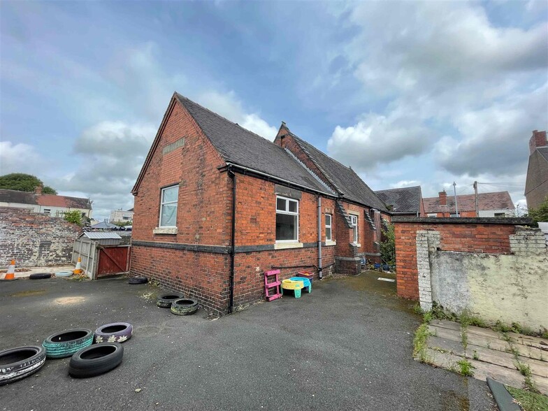 Red St, Newcastle Under Lyme for sale - Building Photo - Image 2 of 12