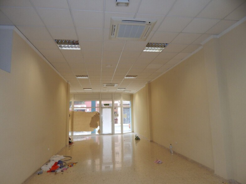 Retail in Ontinyent for lease - Building Photo - Image 1 of 13