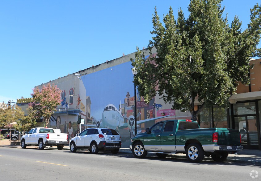 835-837 Texas St, Fairfield, CA for lease - Building Photo - Image 2 of 31
