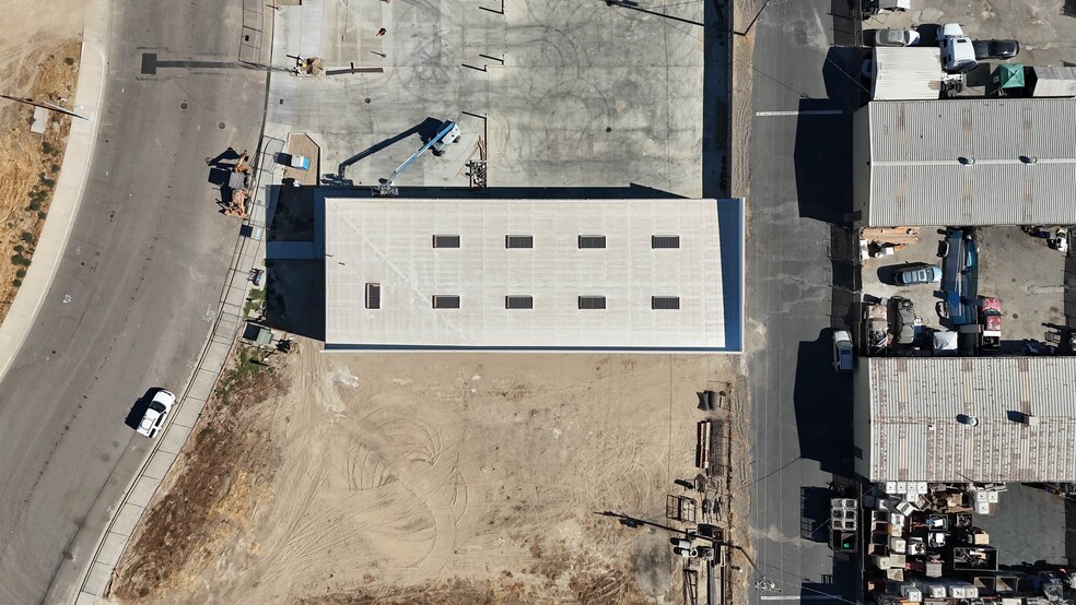 1800 Olympic Dr, Turlock, CA for lease - Building Photo - Image 2 of 10
