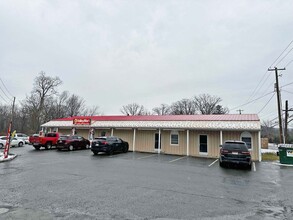 3-5 Commerce Rd, Pittston Township, PA for lease Building Photo- Image 1 of 3