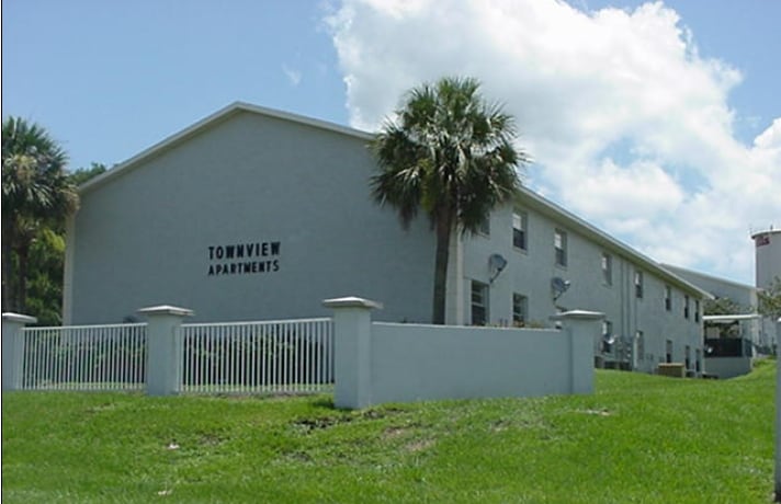 38112 Townview Ave, Zephyrhills, FL for sale - Building Photo - Image 2 of 15