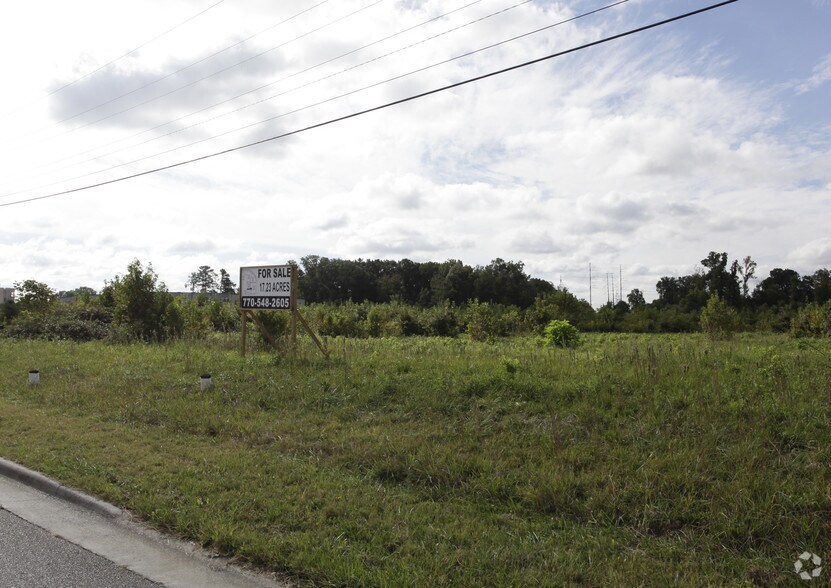 130 SE Executive Dr, Calhoun, GA for sale - Primary Photo - Image 1 of 1