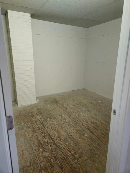 2824 Freemansburg Ave, Easton, PA for lease - Building Photo - Image 2 of 6