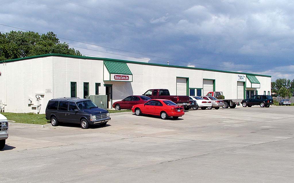 11511 Strang Line Rd, Olathe, KS for sale Primary Photo- Image 1 of 1