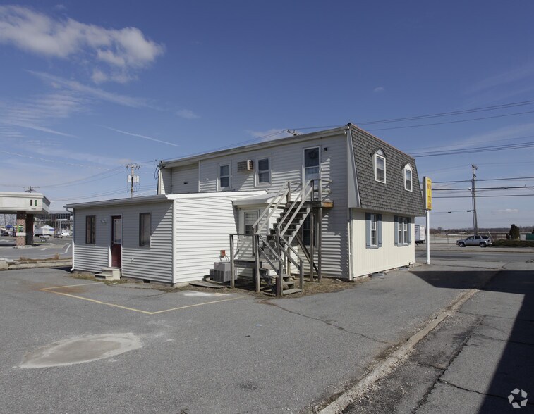 738 N Dupont Hwy, Dover, DE for sale - Building Photo - Image 1 of 1