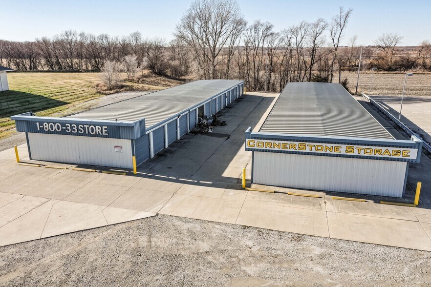 1227 N Chestnut St, Avoca, IA for sale - Primary Photo - Image 1 of 1