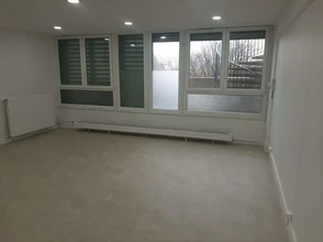 Office in Nanterre for lease Interior Photo- Image 1 of 4