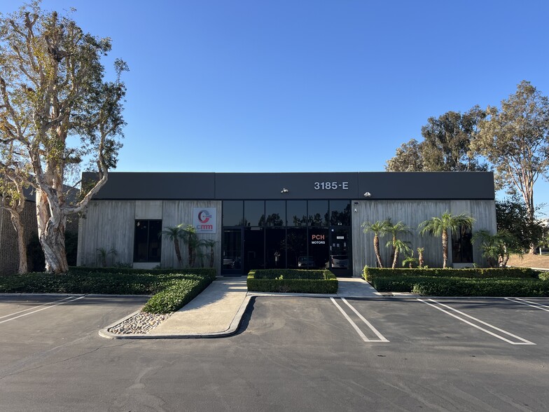 3185 Airway Ave, Costa Mesa, CA for lease - Building Photo - Image 3 of 11