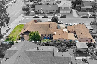 1749 E 69th St, Los Angeles, CA - aerial  map view - Image1