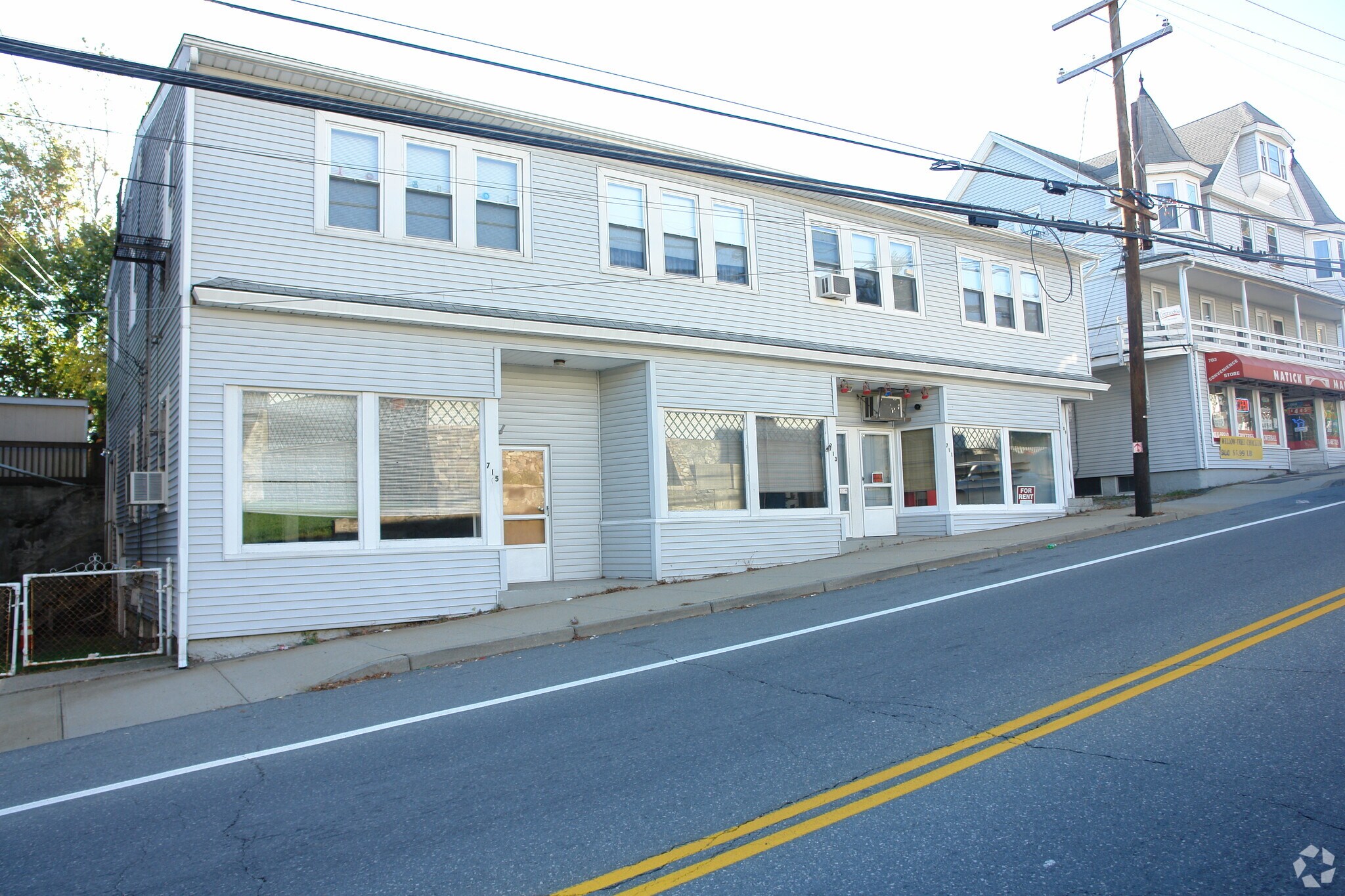 701-715 Providence St, West Warwick, RI for sale Primary Photo- Image 1 of 1