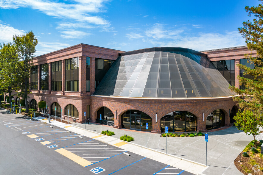 2880 Lakeside Dr, Santa Clara, CA for lease - Building Photo - Image 1 of 10