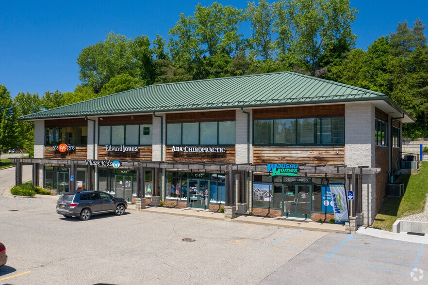 6739 Fulton St E, Ada, MI for sale - Primary Photo - Image 1 of 1